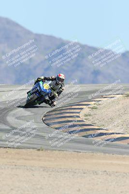 media/Oct-05-2025-CVMA (Sun) [[beeef4f201]]/Race 11-500-400(4)-350 Supersport/